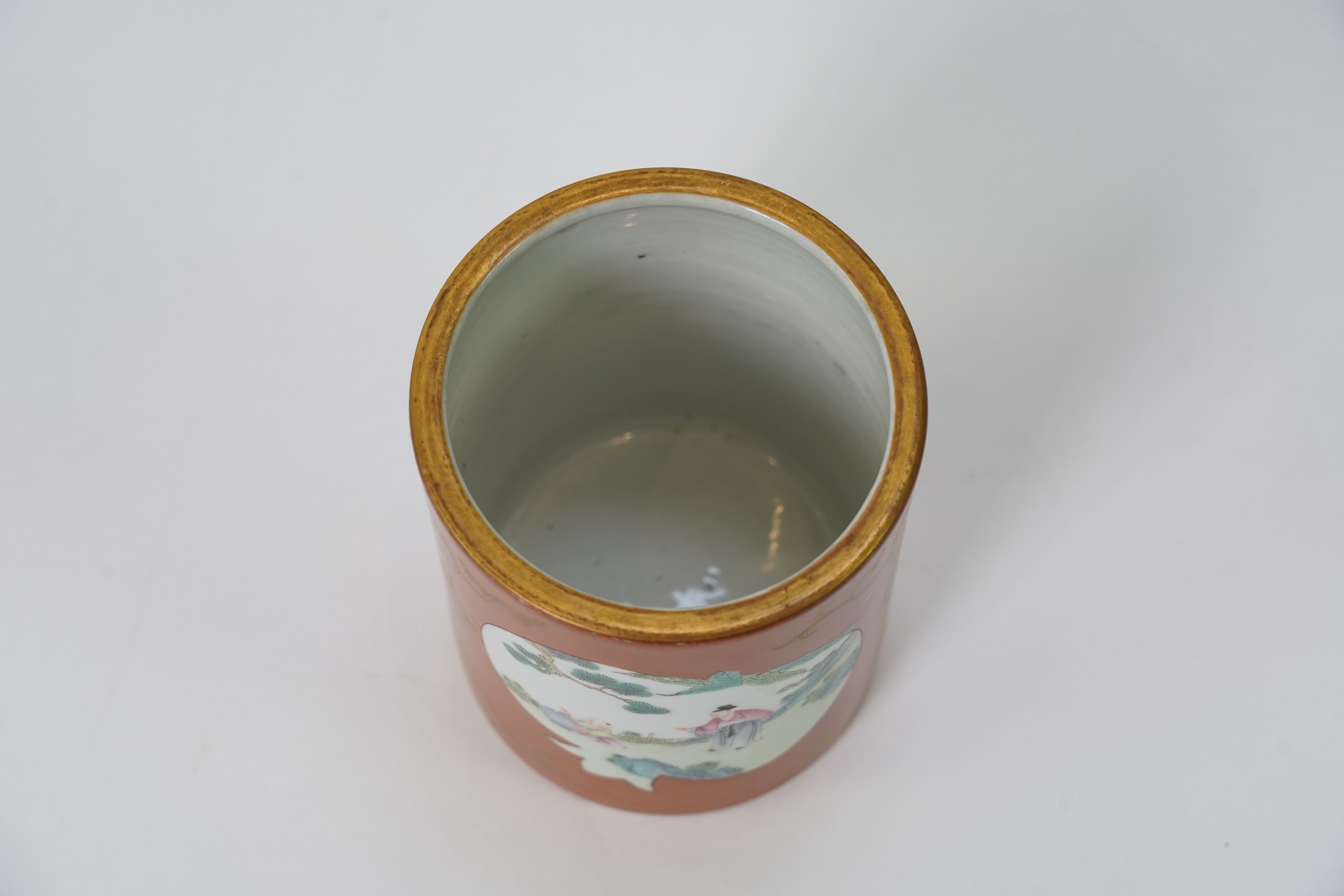 A Chinese coral ground brushpot, 19th century